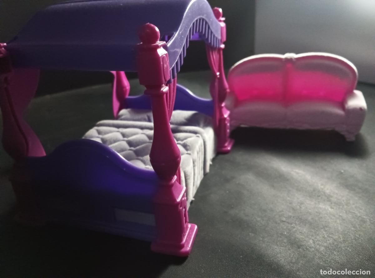 Casas de mu&ntilde;ecas: MOBILIARIO PARA MU&Ntilde;ECA DE SIMBA, CAMA Y SOFA. - Foto 2