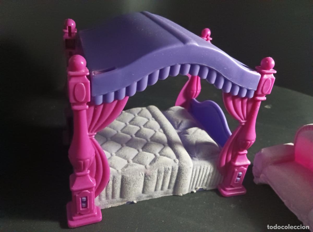 Casas de mu&ntilde;ecas: MOBILIARIO PARA MU&Ntilde;ECA DE SIMBA, CAMA Y SOFA. - Foto 3