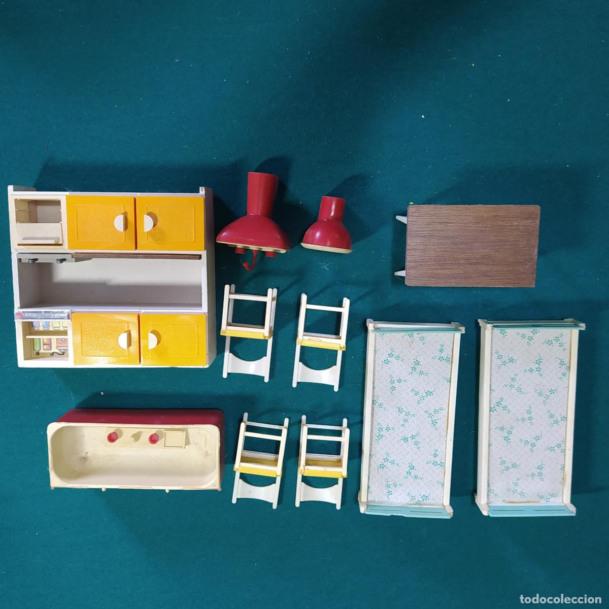 Casas de mu&ntilde;ecas: MUEBLES EN MINIATURA PARA CASA DE MU&Ntilde;ECAS - Foto 1