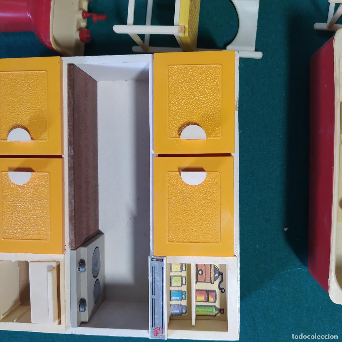 Casas de mu&ntilde;ecas: MUEBLES EN MINIATURA PARA CASA DE MU&Ntilde;ECAS - Foto 3