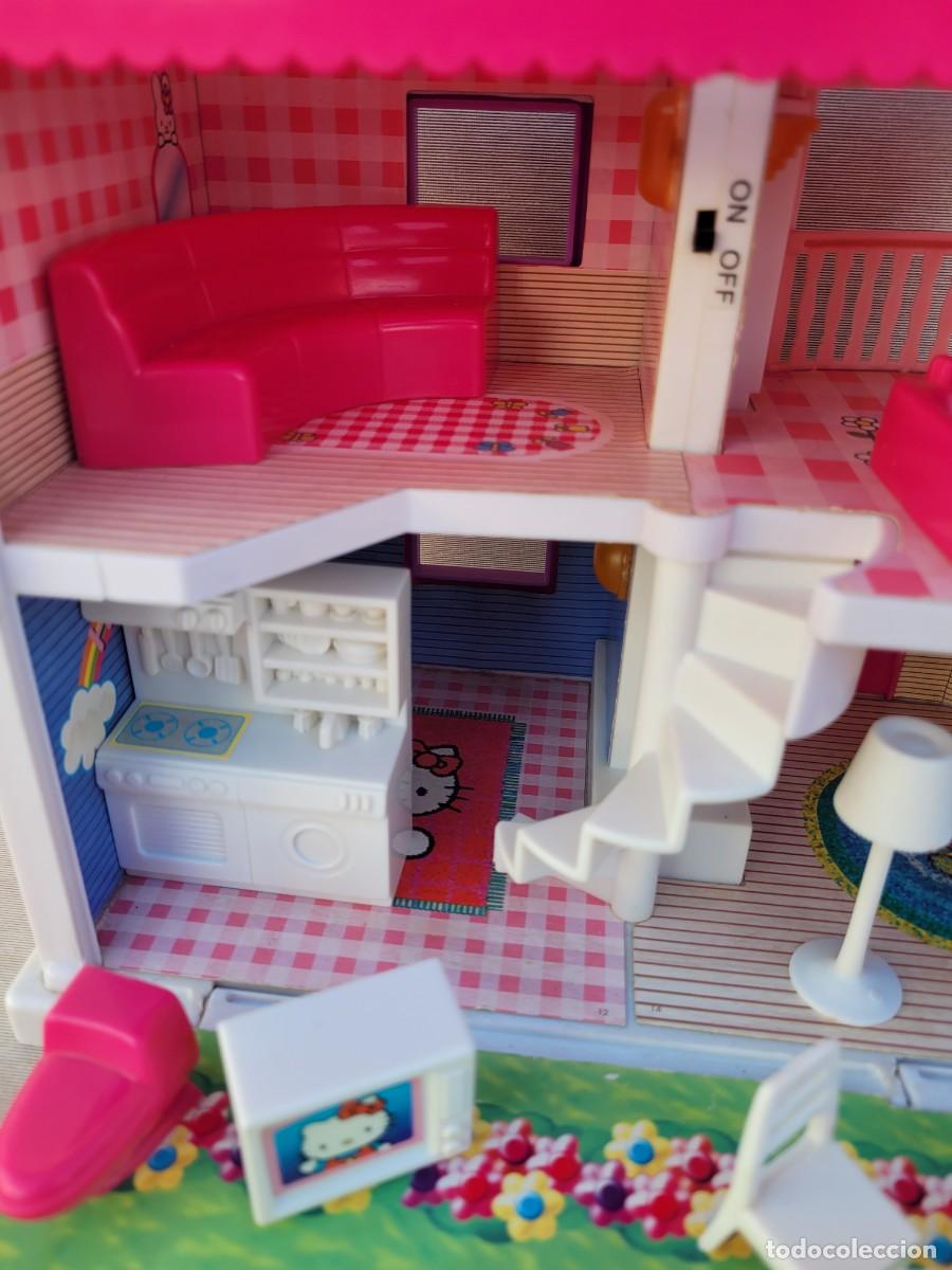 Casas de mu&ntilde;ecas: Casa de Hello Kitty, con accesorios y luz. - Foto 6