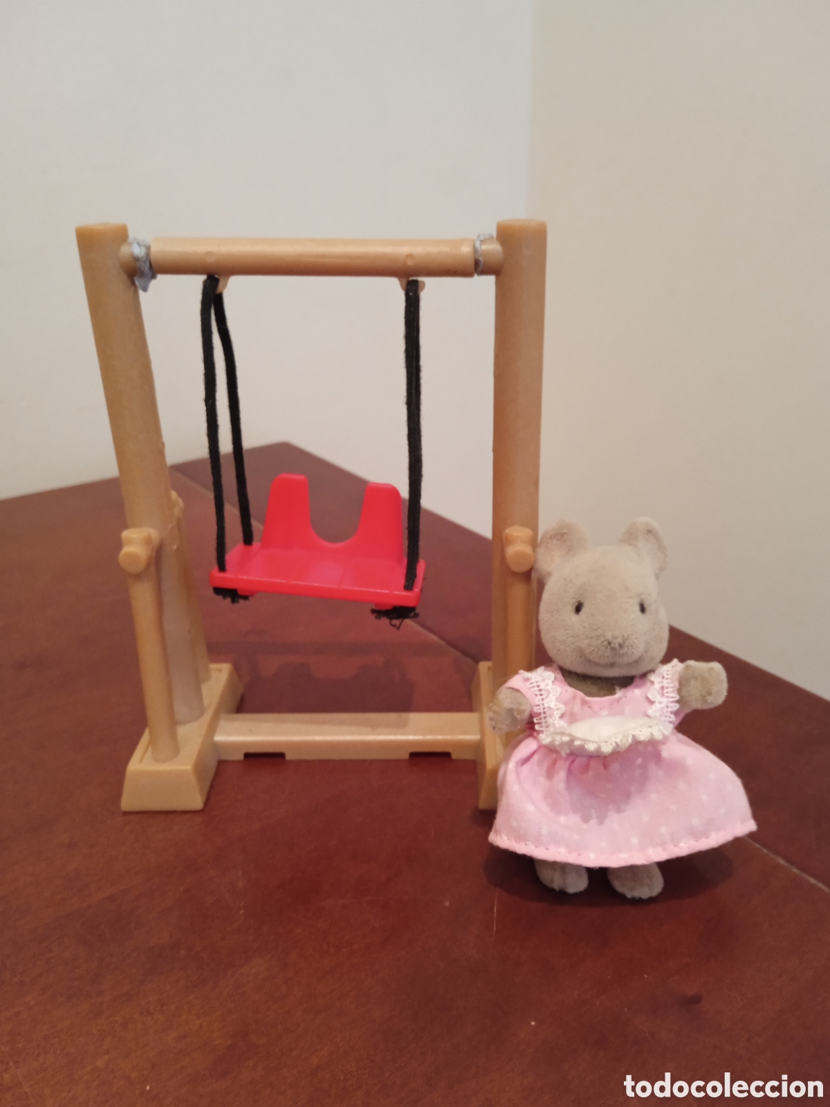 Casas de mu&ntilde;ecas: Sylvanian Families columpio y mu&ntilde;eca - Foto 2