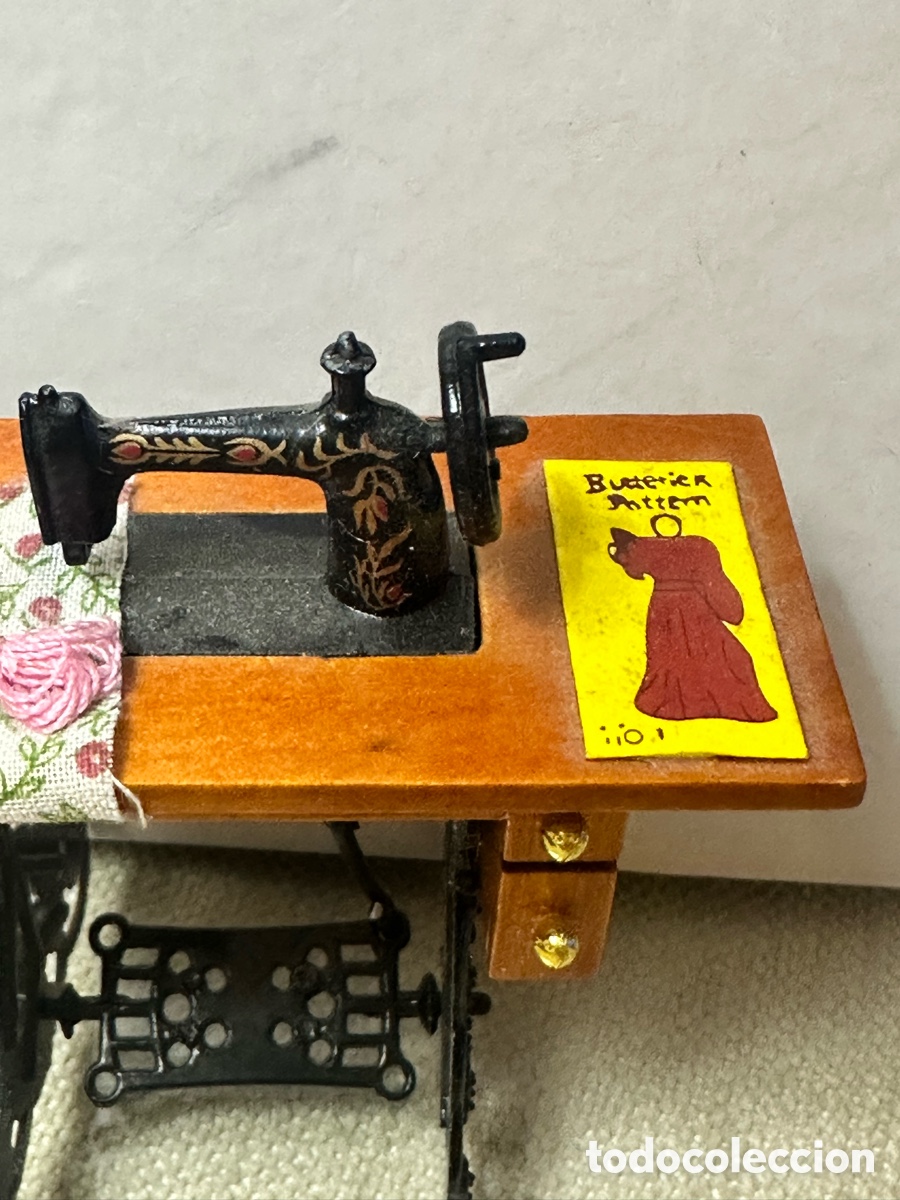 Casas de mu&ntilde;ecas: M&Aacute;QUINA DE COSER CASA DE MU&Ntilde;ECAS - Foto 3