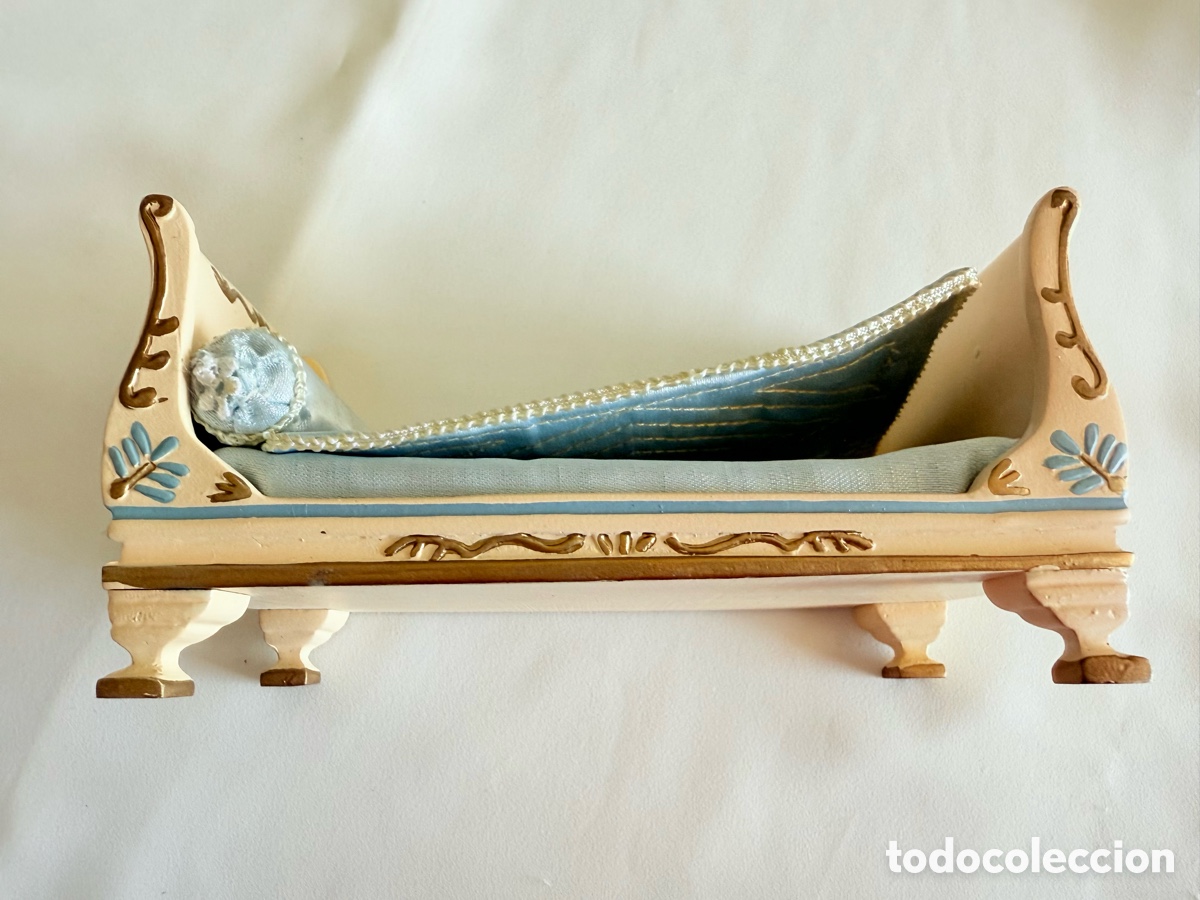 Casas de mu&ntilde;ecas: Cama palacio de mu&ntilde;ecas - Foto 5