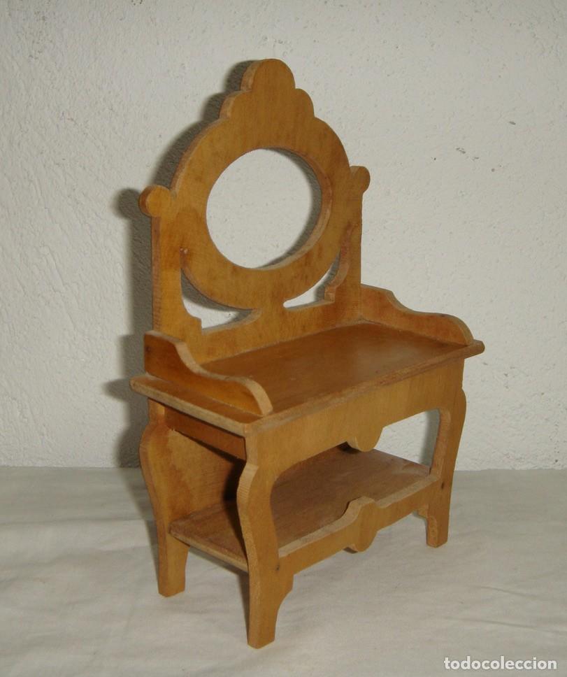 Casas de mu&ntilde;ecas: Tocador en miniatura. Para casa de mu&ntilde;ecas. Madera. - Foto 4