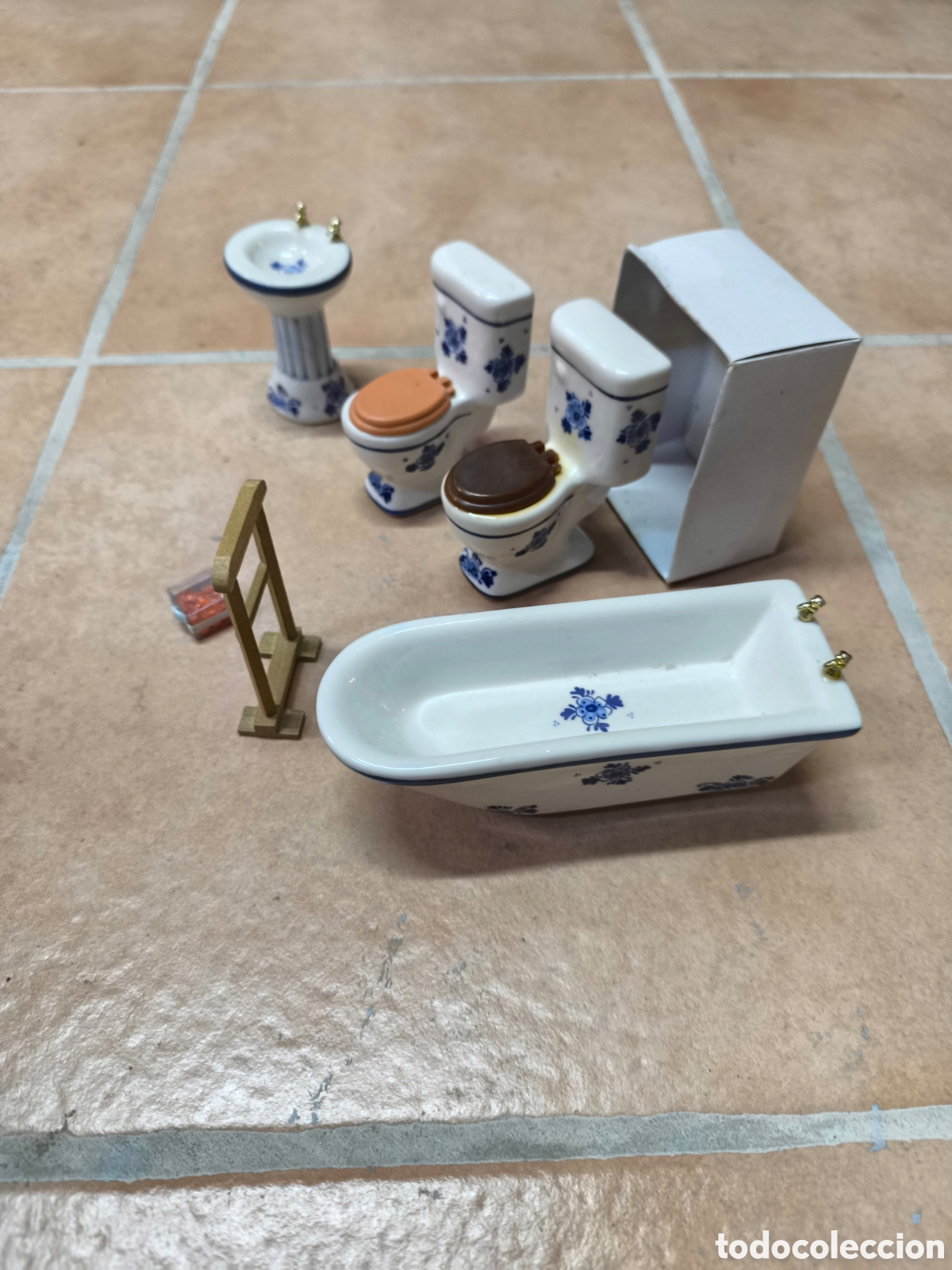 Casas de mu&ntilde;ecas: MUEBLES CASA MU&Ntilde;ECAS PORCELANAS - Foto 4