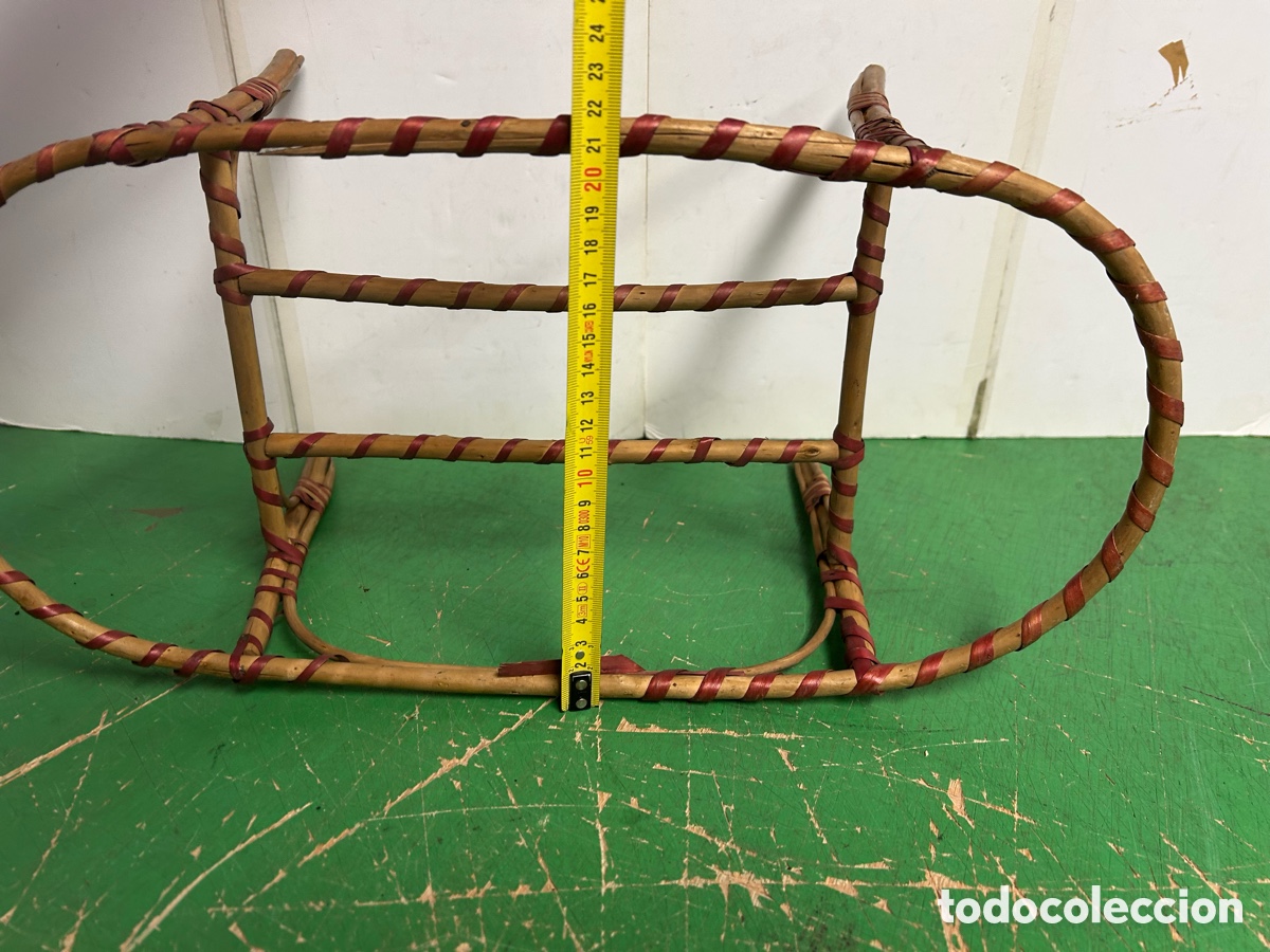 Casas de mu&ntilde;ecas: Soporte cuna mu&ntilde;eca antiguo - Foto 7