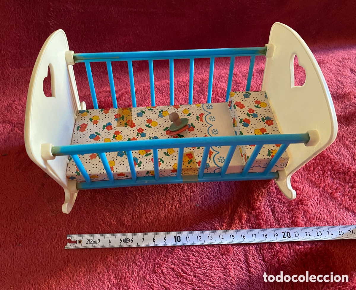 Casas de mu&ntilde;ecas: Cuna para mu&ntilde;eco Jesmarin - Foto 3
