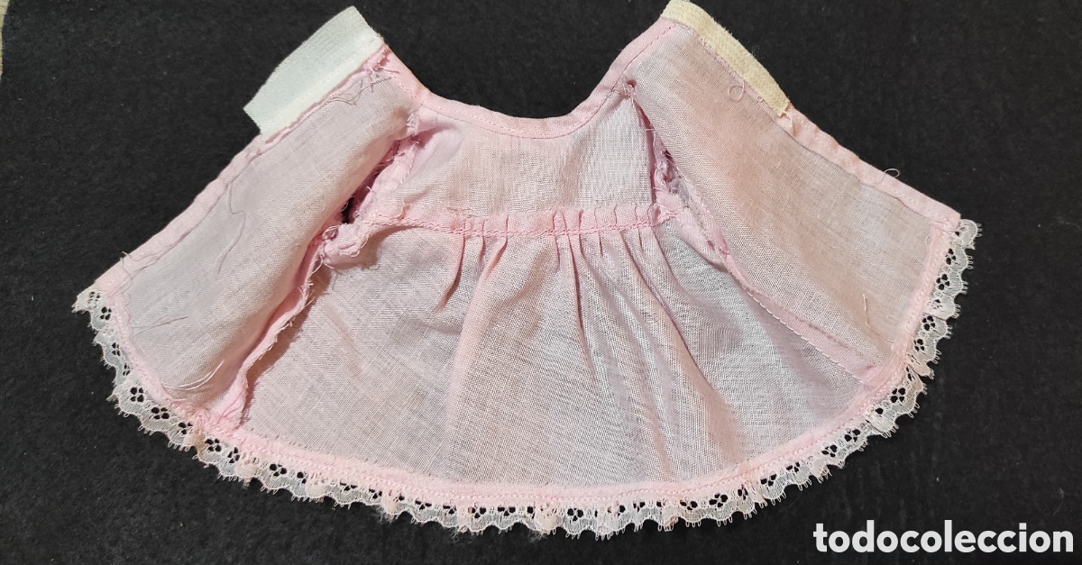 Casas de mu&ntilde;ecas: Vestido y pantal&oacute;n de mu&ntilde;eca - Foto 3