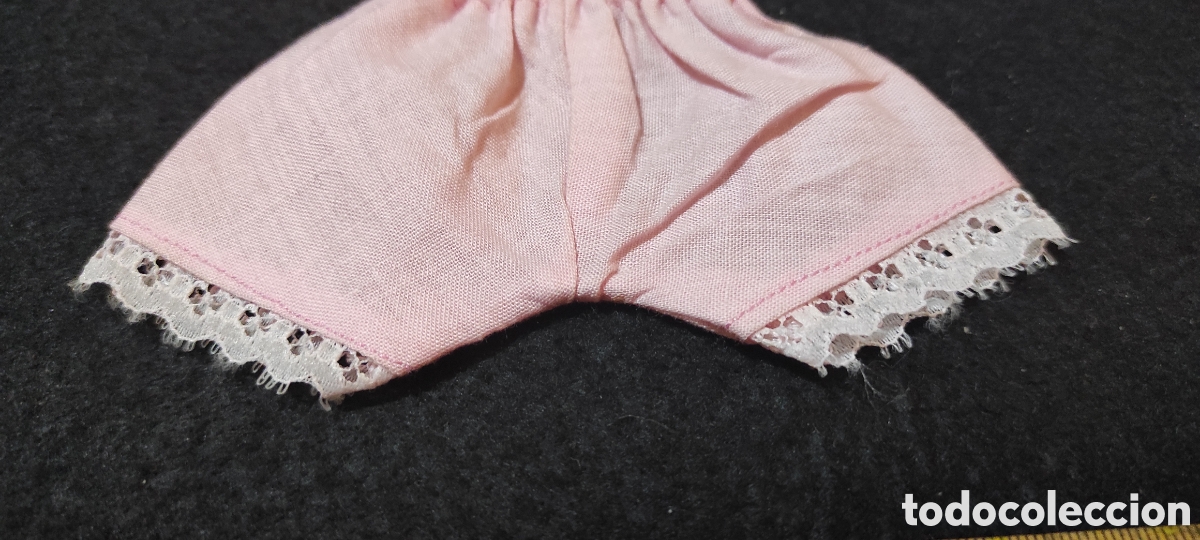 Casas de mu&ntilde;ecas: Vestido y pantal&oacute;n de mu&ntilde;eca - Foto 4