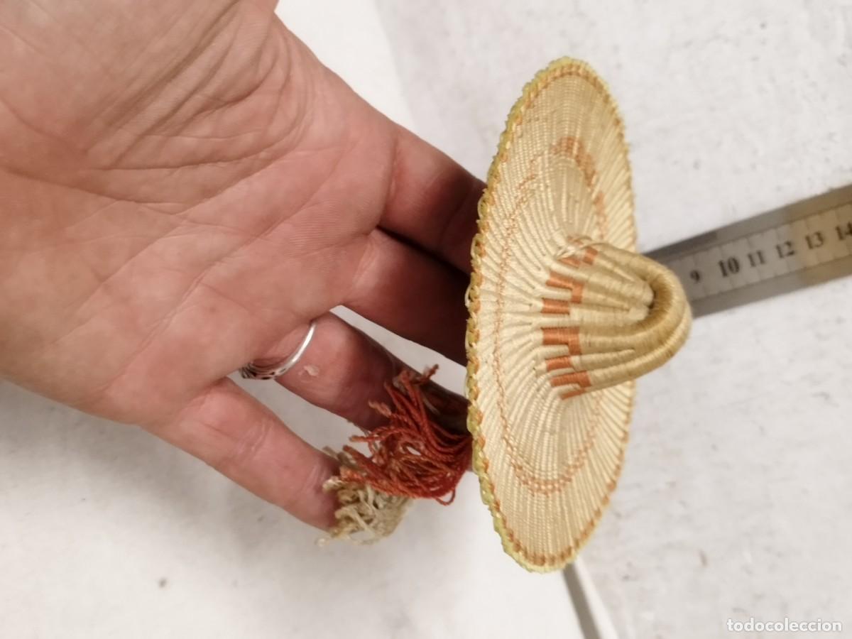 Casas de mu&ntilde;ecas: Sombrero peque&ntilde;o tipo para mu&ntilde;eca. - Foto 1