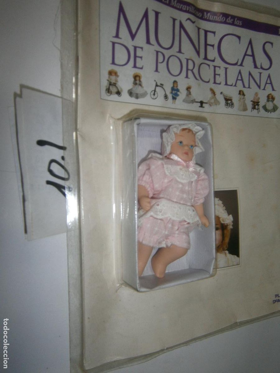 Casas de mu&ntilde;ecas: MOBILIARIO O COMPLEMENTOS PARA CASA DE MU&Ntilde;ECAS - BEBE - Foto 1