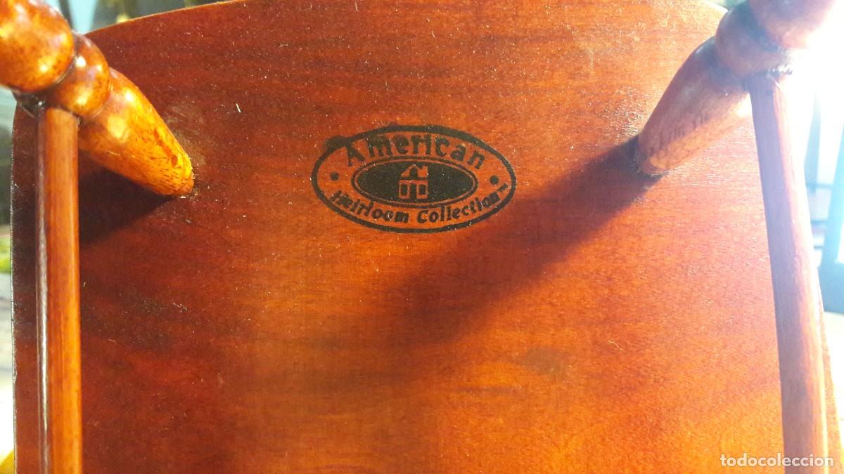 Casas de mu&ntilde;ecas: Mecedora de madera para mu&ntilde;ecas vintage - Foto 5