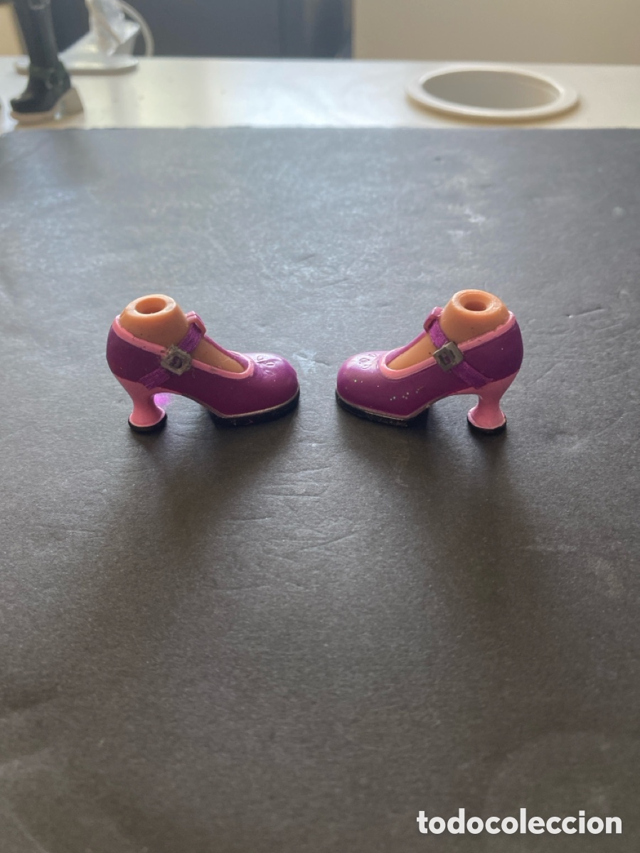 Casas de mu&ntilde;ecas: Zapata para mu&ntilde;eca Bratz - Foto 2