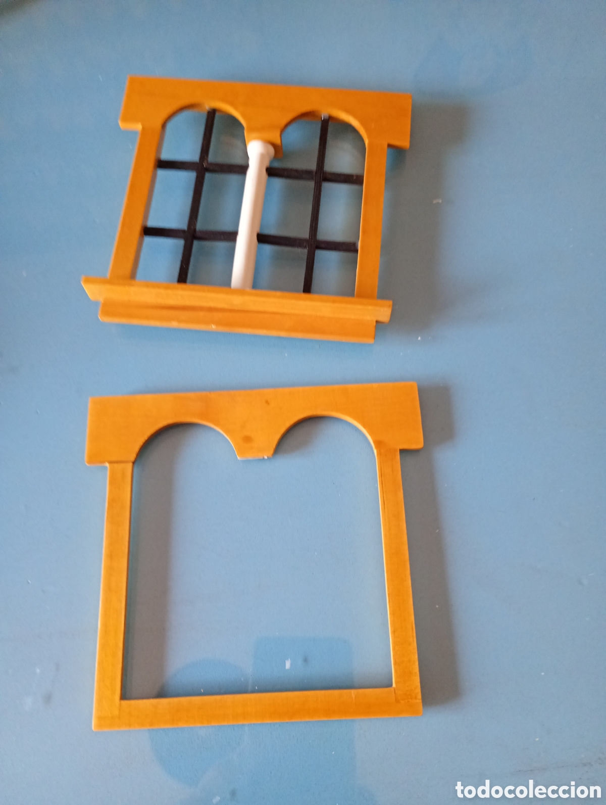 Casas de mu&ntilde;ecas: Ventanas de madera miniatura - Foto 1