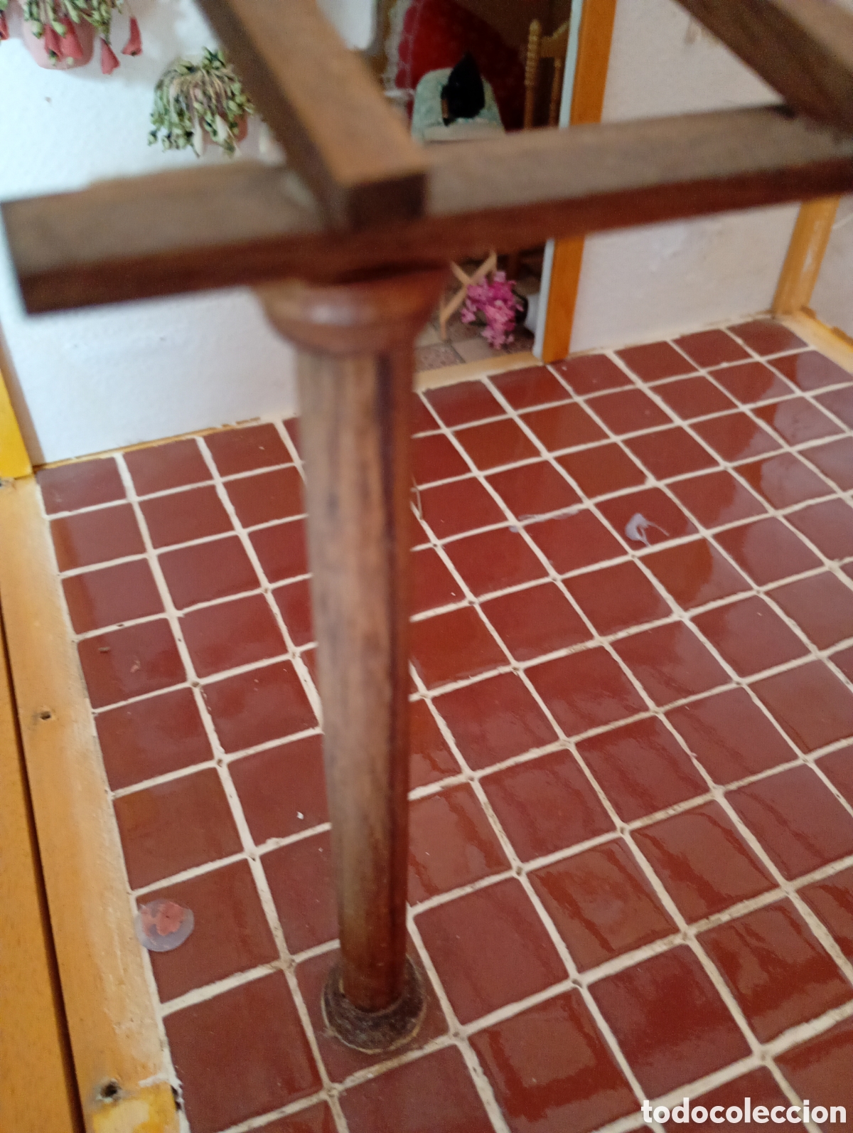 Casas de mu&ntilde;ecas: P&eacute;rgola de madera en miniatura - Foto 2