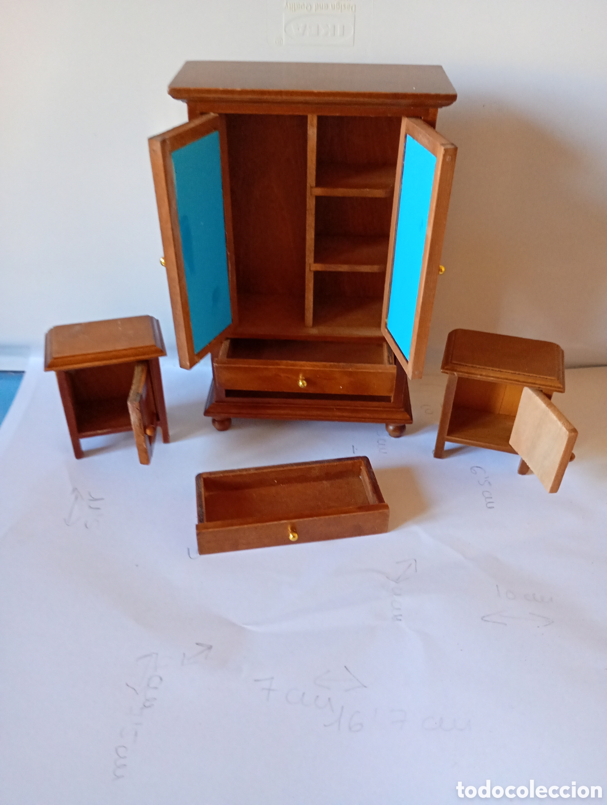 Casas de mu&ntilde;ecas: Dormitorio en miniatura,cama,mesillas etc - Foto 13