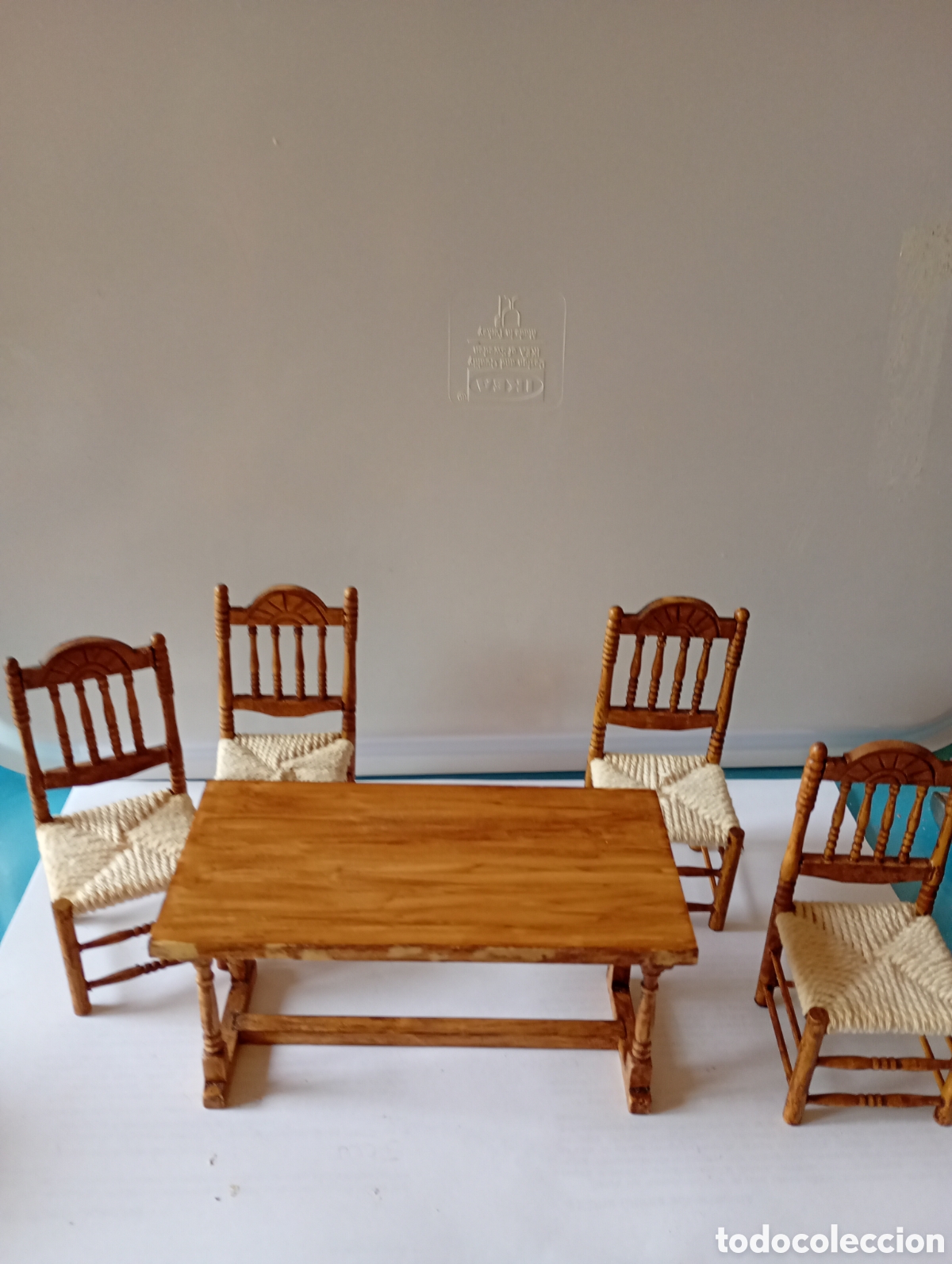 Casas de mu&ntilde;ecas: Mesa y sillas para casa de mu&ntilde;ecas - Foto 4