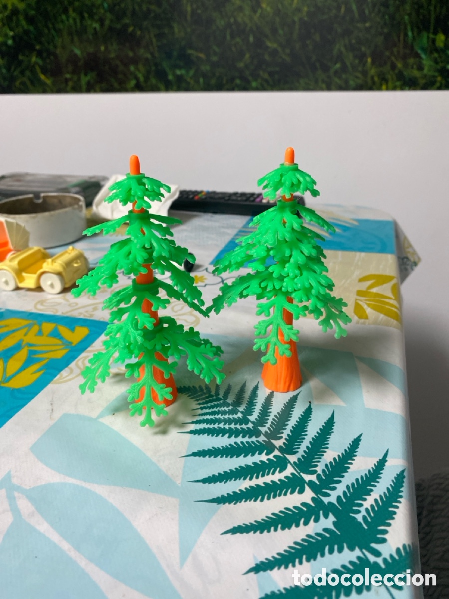Casas de mu&ntilde;ecas: Accesorios Pinypon &aacute;rboles - Foto 1