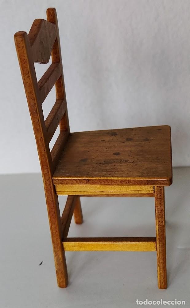 Casas de mu&ntilde;ecas: Silla de madera para casa de mu&ntilde;ecas - Foto 2