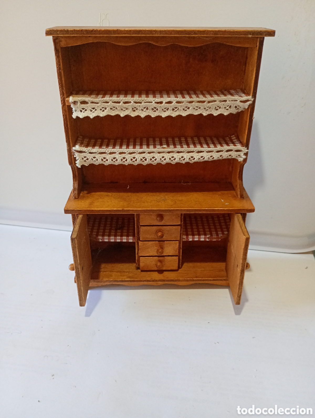 Casas de mu&ntilde;ecas: Mueble alacena de madera en miniatura - Foto 2