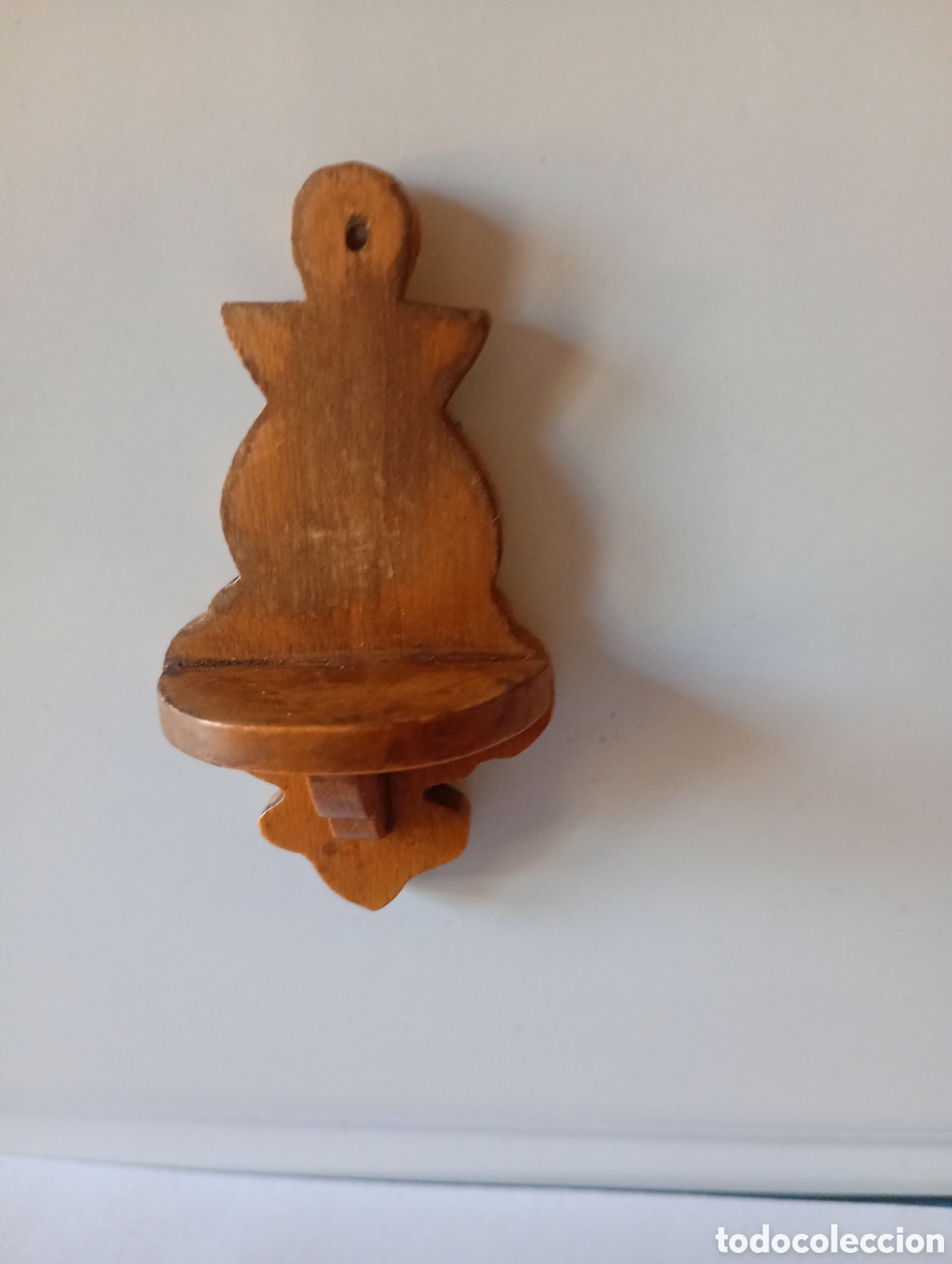 Casas de mu&ntilde;ecas: Estanter&iacute;as de madera en miniatura - Foto 2
