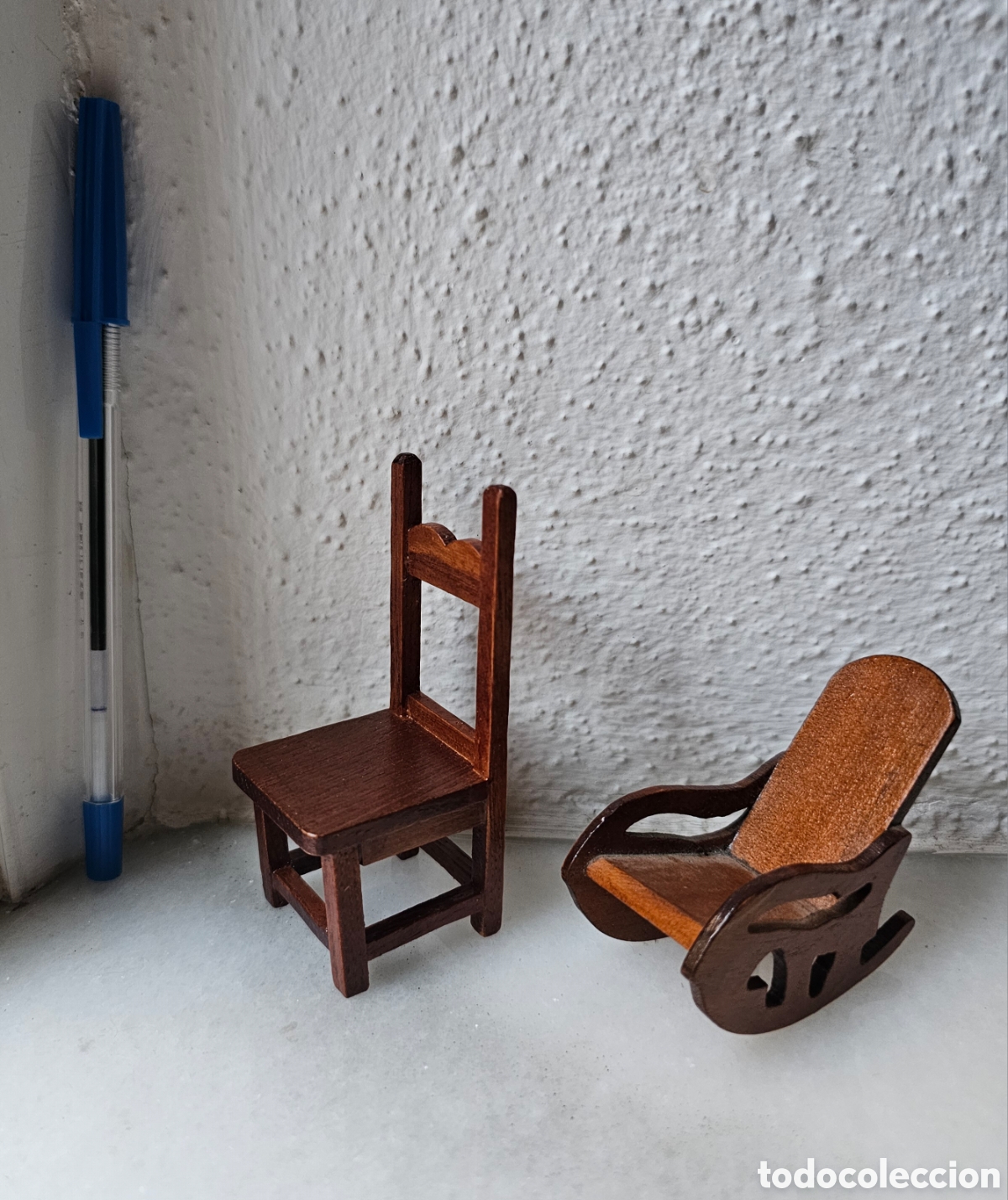 Casas de mu&ntilde;ecas: Silla y mecedora en miniatura para casa de mu&ntilde;ecas - Foto 2