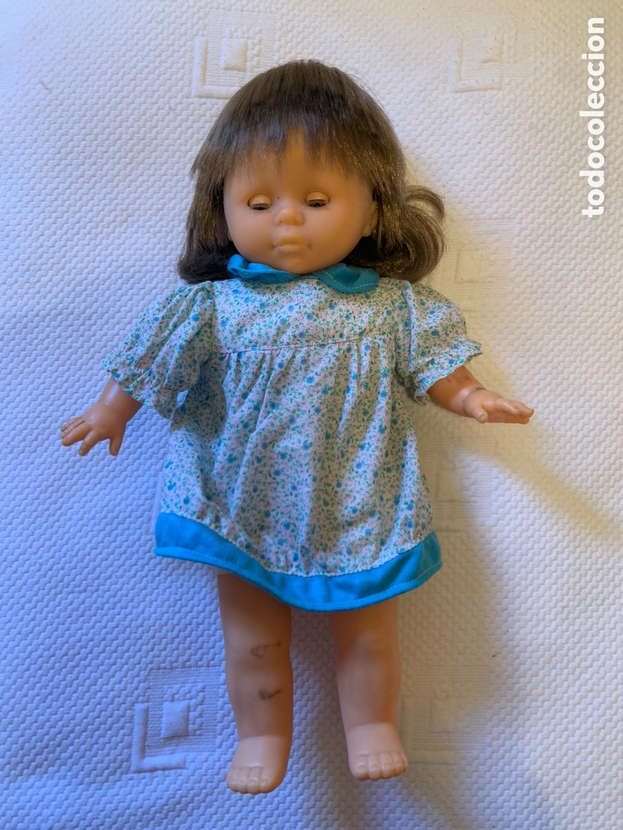 Casas de mu&ntilde;ecas: Mu&ntilde;eca antigua usada sin caja - Foto 2