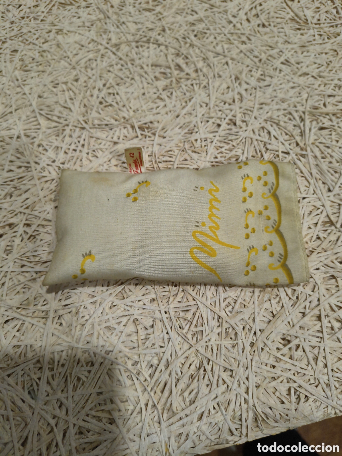 Casas de mu&ntilde;ecas: Accesorios Almohada Famosa - Foto 1