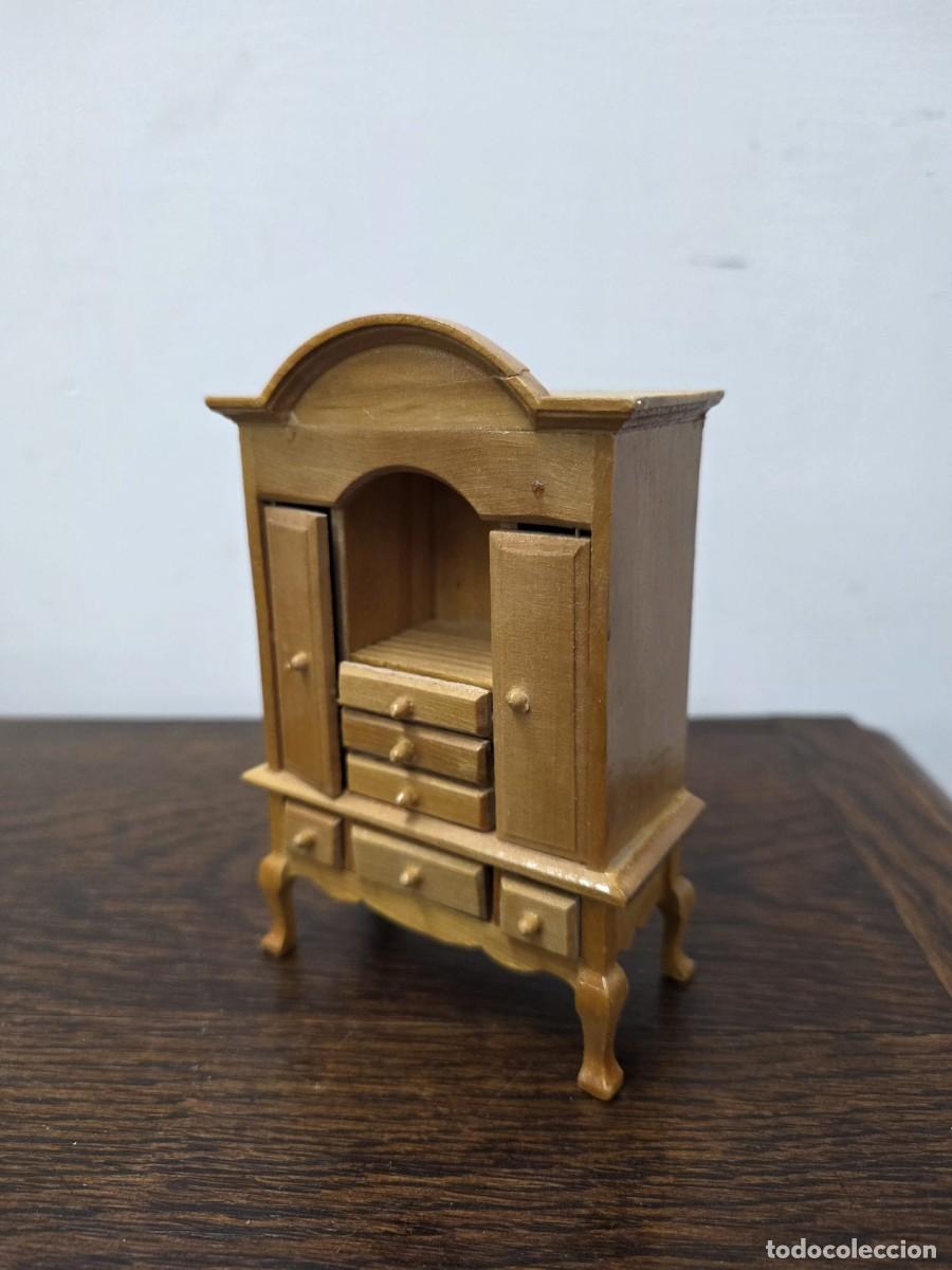 Casas de mu&ntilde;ecas: CONJUNTO DE MUEBLES DE MADERA PARA CASA DE MU&Ntilde;ECAS - Foto 8