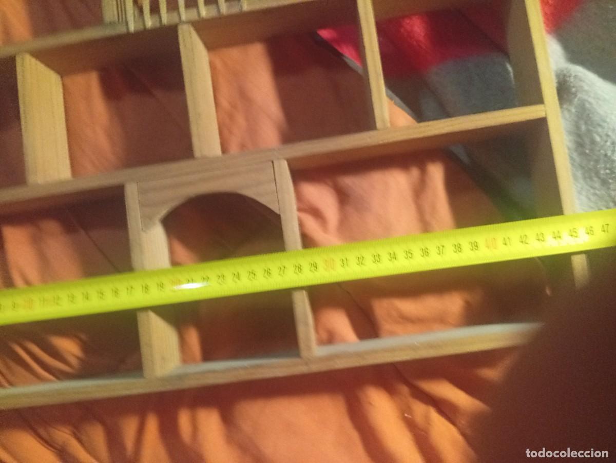 Casas de mu&ntilde;ecas: Casa madera pared poner miniaturas - Foto 13