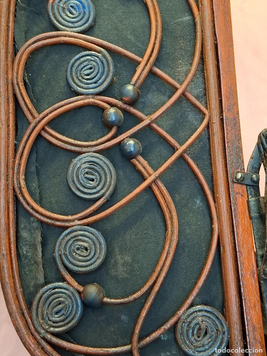 Casas de mu&ntilde;ecas: COCHECITO ANTIGUO PARA MU&Ntilde;ECAS - Foto 7