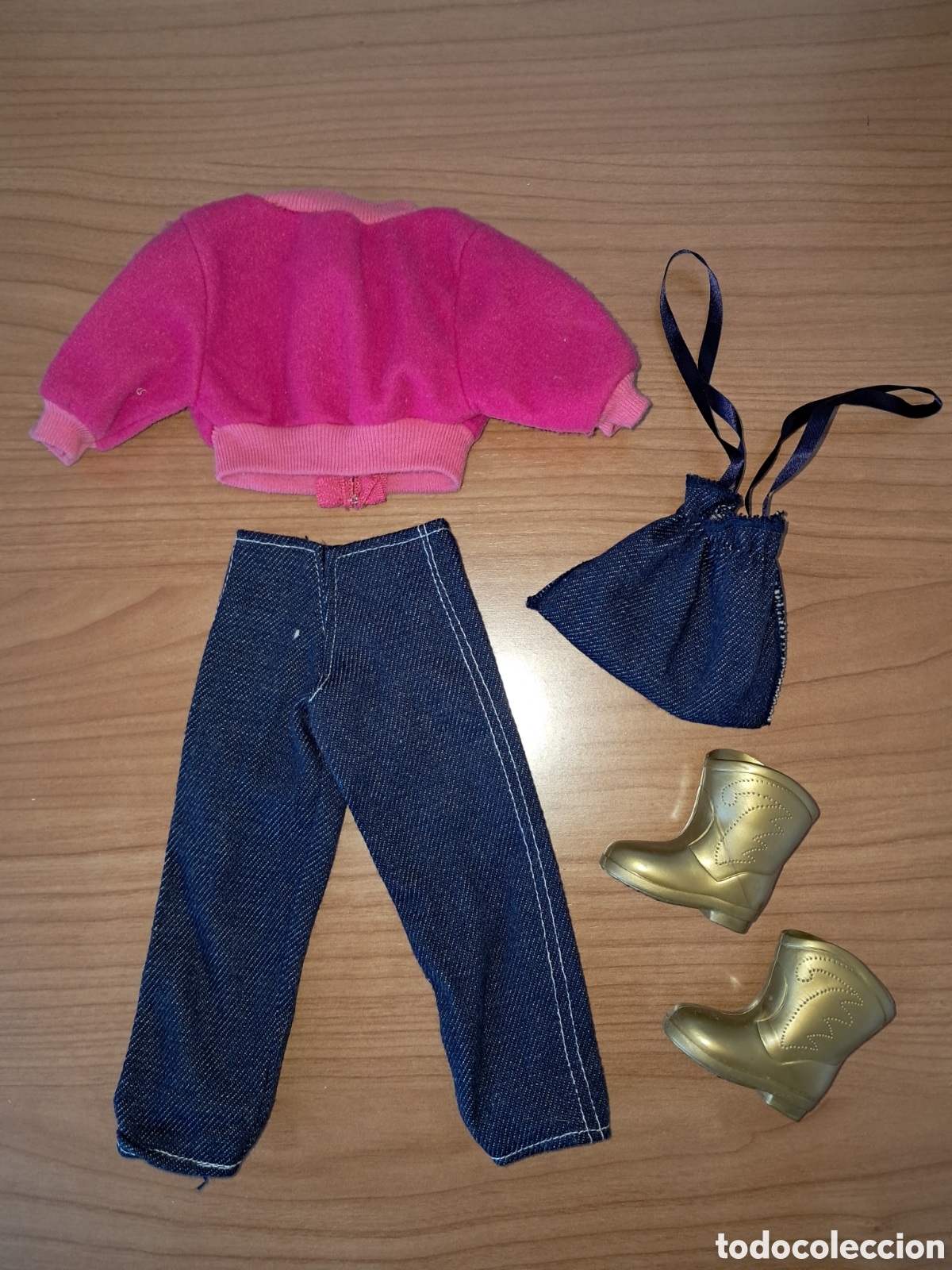 Casas de mu&ntilde;ecas: CONJUNTO DE ROPA NANCY ORIGINAL DE FAMOSA - Foto 2