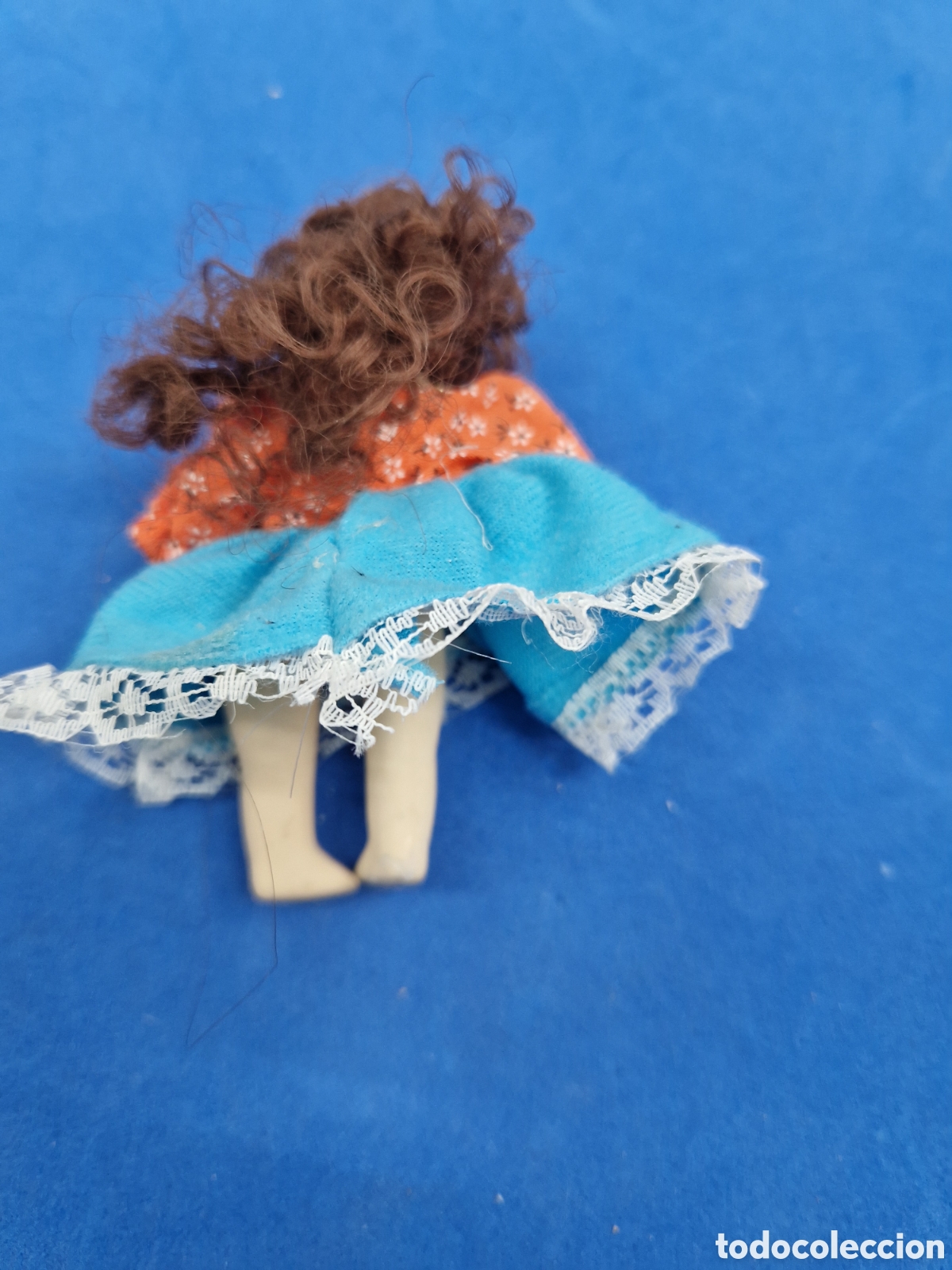 Casas de mu&ntilde;ecas: Mu&ntilde;eca de porcelana peque&ntilde;a - Foto 2