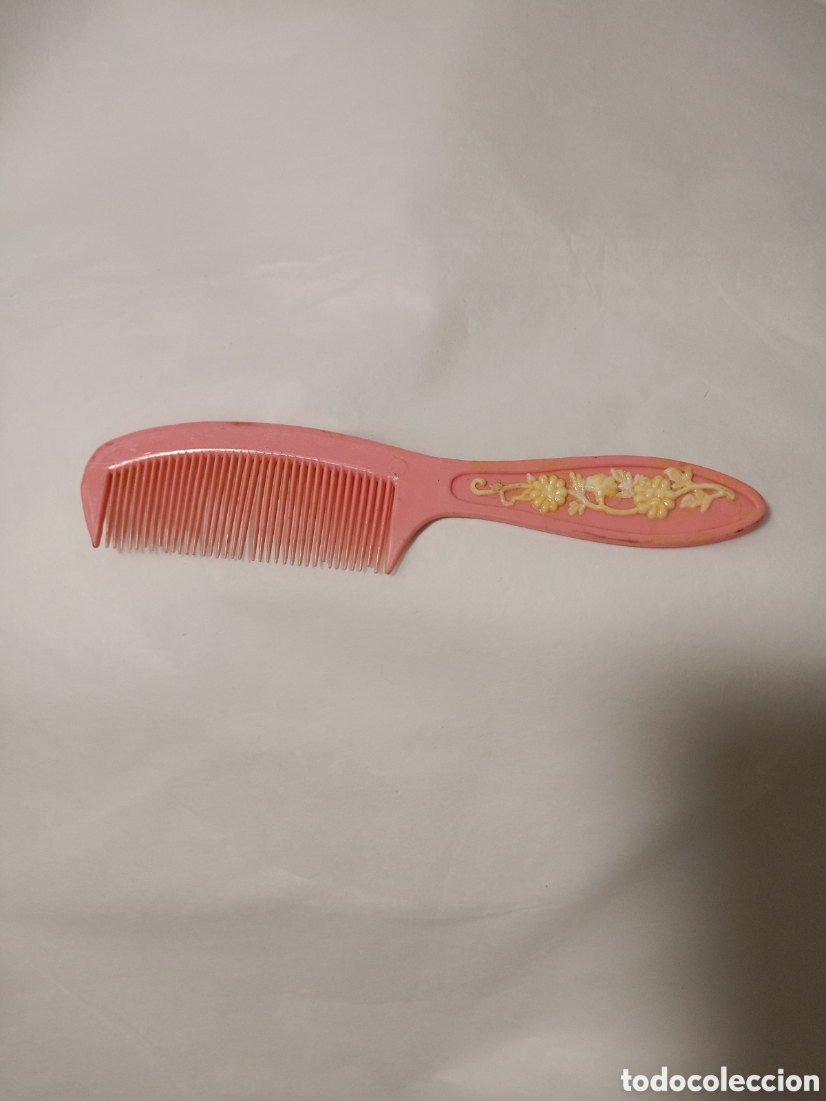 Casas de mu&ntilde;ecas: Peine de mu&ntilde;eca rosa - Foto 1