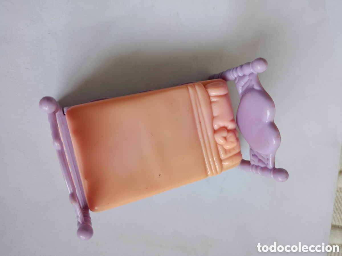 Casas de mu&ntilde;ecas: Cama para casa de mu&ntilde;ecas kameny - Foto 1