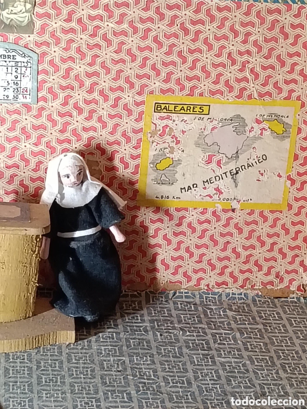Casas de mu&ntilde;ecas: Escuela de ni&ntilde;as con monja - Foto 9