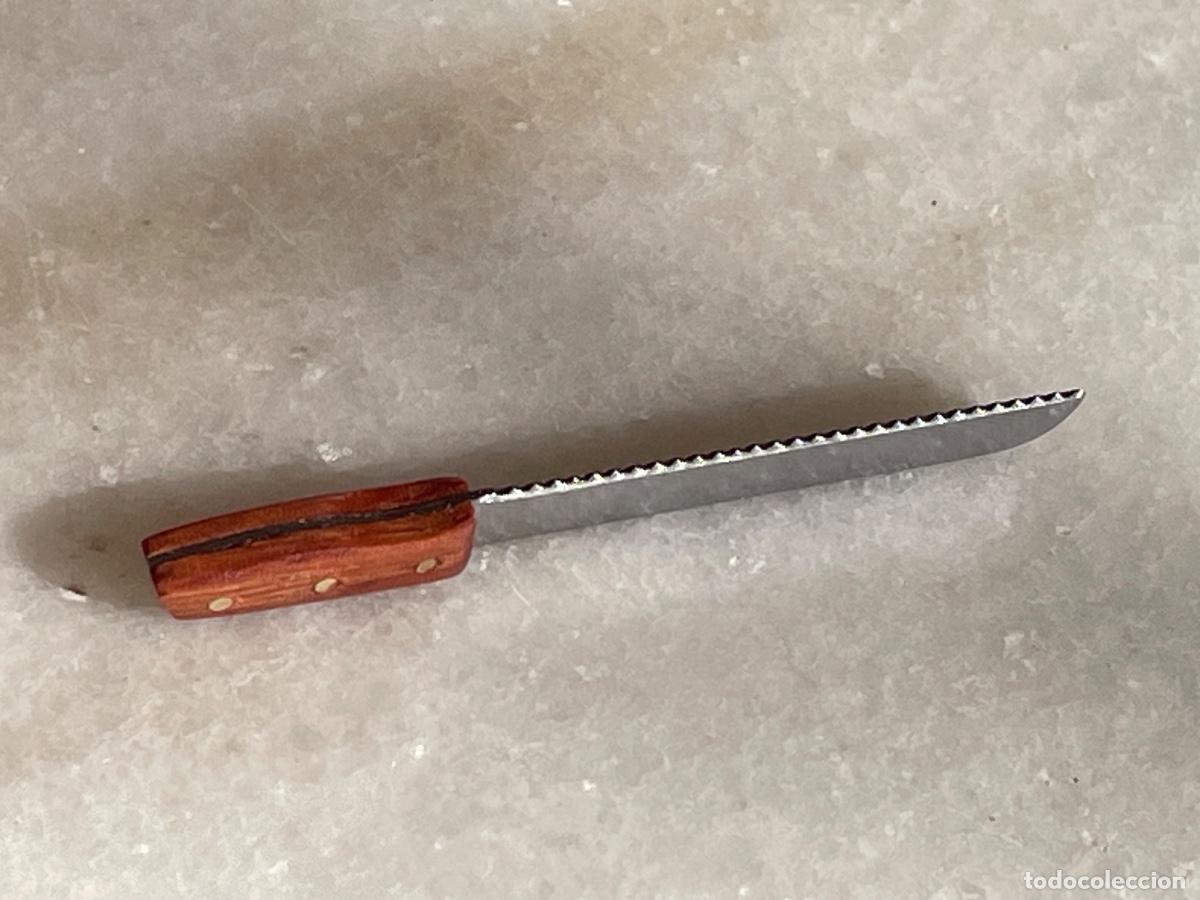 Casas de mu&ntilde;ecas: Cuchillo del pan en miniatura para casa de mu&ntilde;ecas - Foto 3