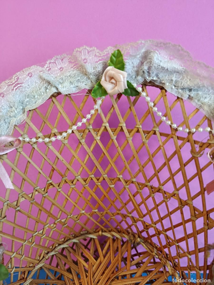 Casas de mu&ntilde;ecas: SILLA DE MIMBRE PARA MU&Ntilde;ECA - Foto 4