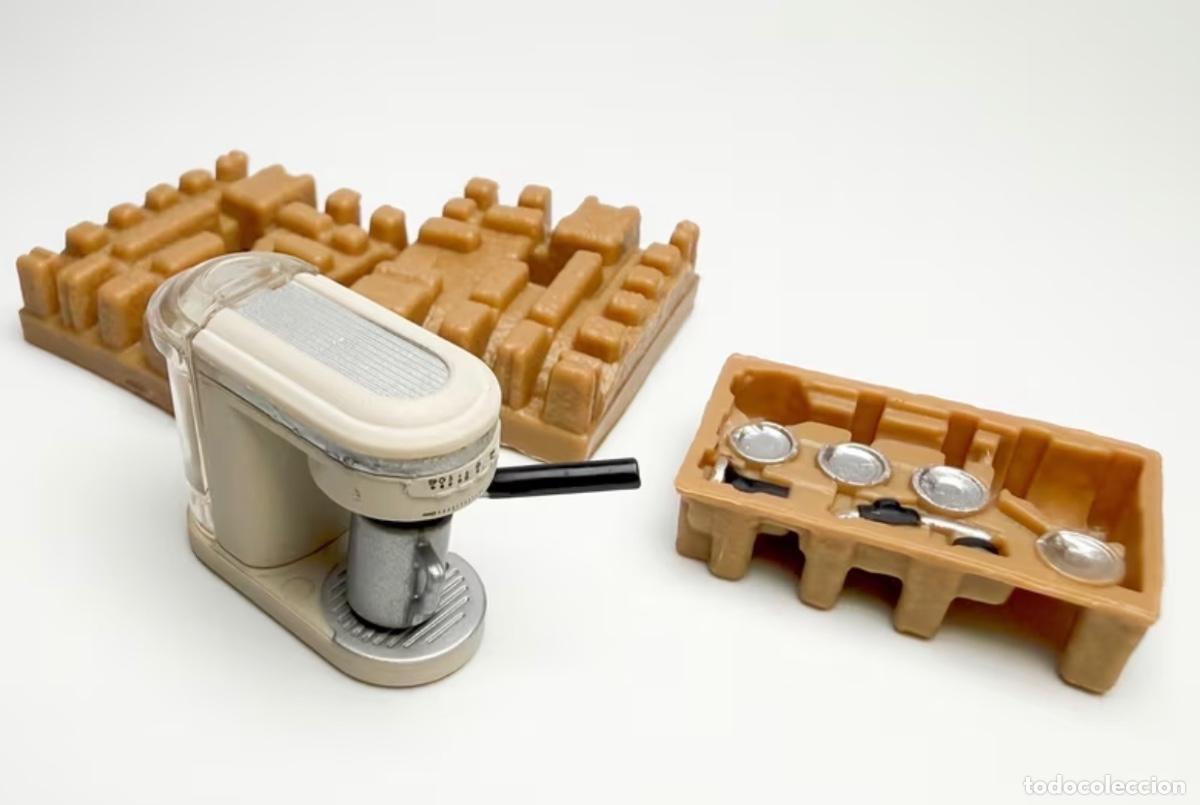 Casas de mu&ntilde;ecas: Cafetera Espresso con caja miniatura casa de mu&ntilde;ecas - Foto 12