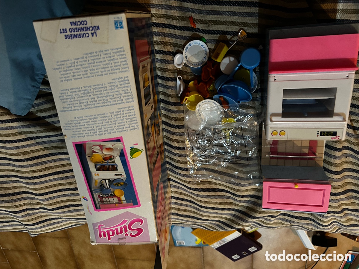 Casas de mu&ntilde;ecas: Cocina sindy antigua - Foto 4
