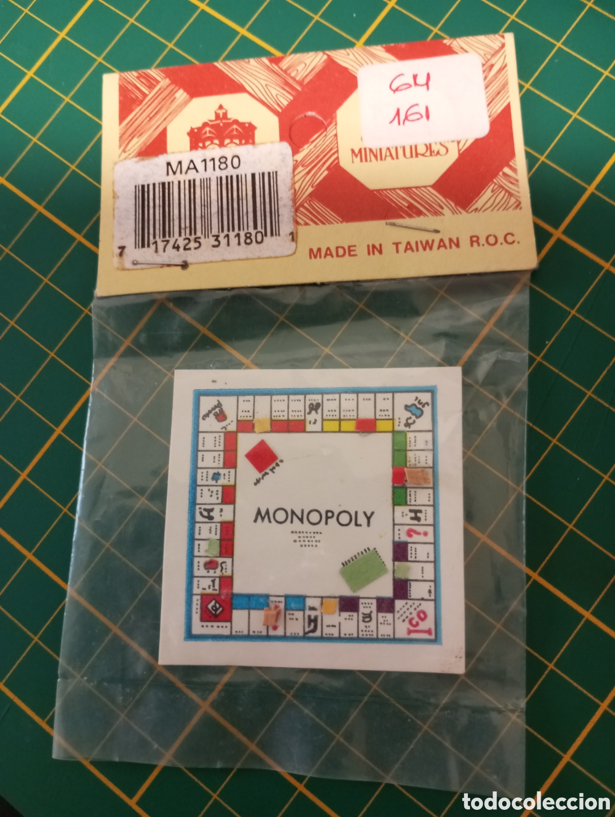 Casas de Mu&ntilde;ecas: Town Square Miniatures Monopoly