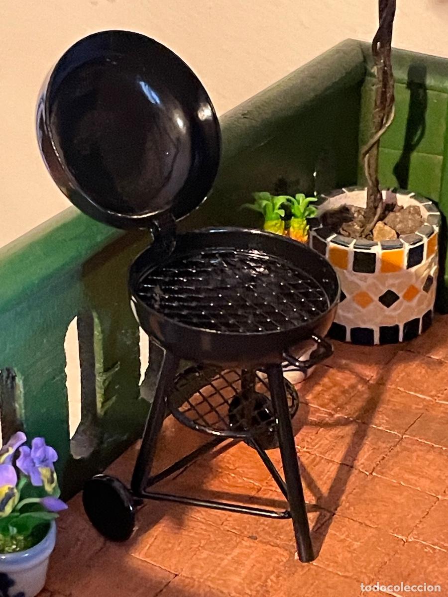 Casas de Mu&ntilde;ecas: Barbacoa miniatura para casa de mu&ntilde;ecas
