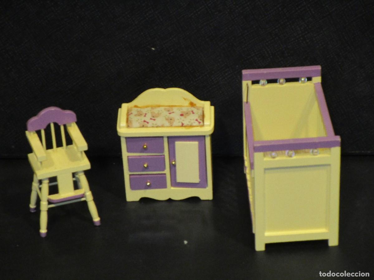 Casas de Mu&ntilde;ecas: 5-MUEBLES PARA TU CASA DE MU&Ntilde;ECAS &ndash; DORMITORIO INFANTIL - 3 PIEZAS, CUNA MUEBLE AUXILLIAR Y SILLITA
