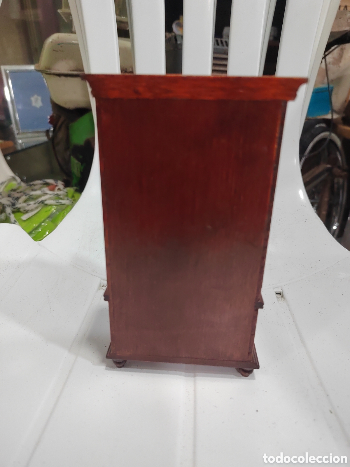 Casas de mu&ntilde;ecas: Antiguo armario de madera para mu&ntilde;ecas - Foto 5