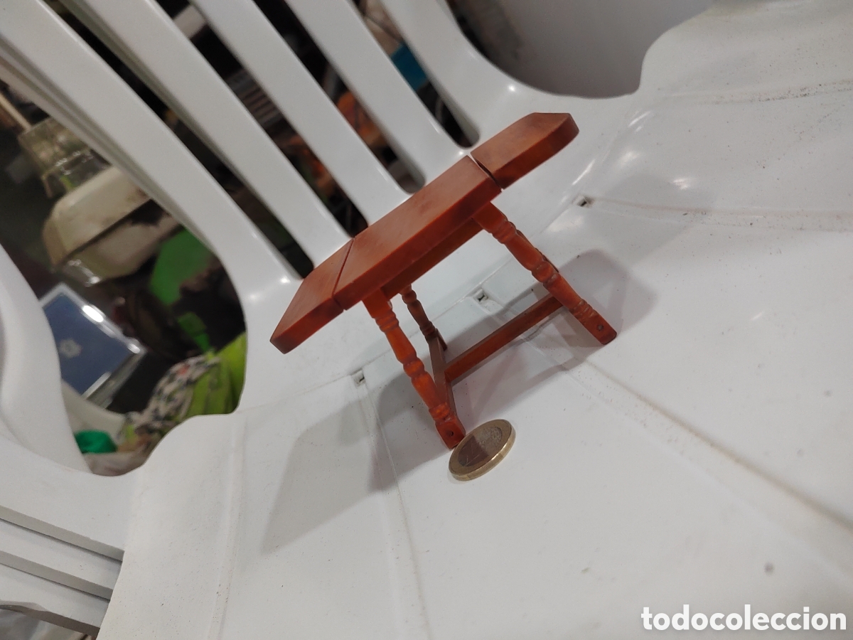 Casas de Mu&ntilde;ecas: Mesa de cocina plegable mu&ntilde;ecas