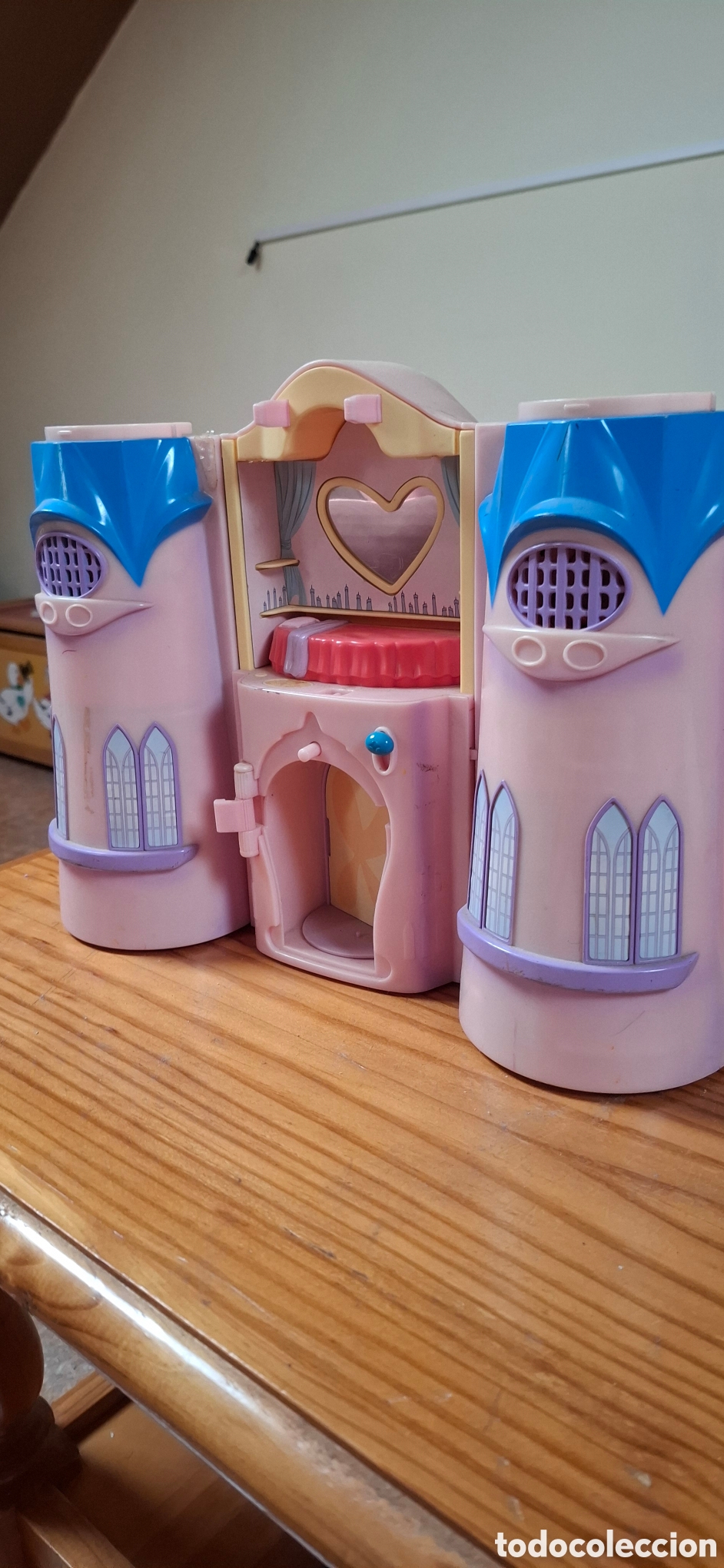Casas de mu&ntilde;ecas: Escuela Alfea Winx original - Foto 2