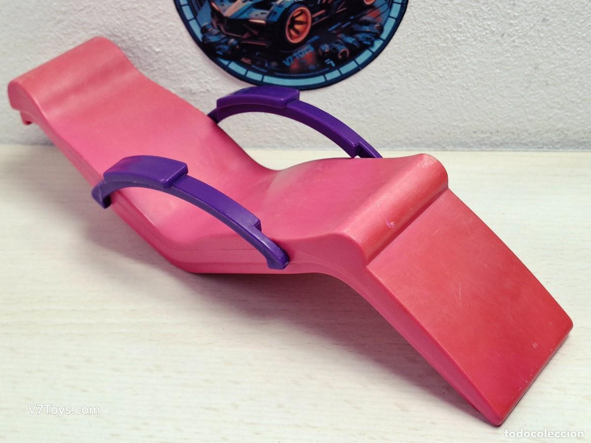 Casas de Mu&ntilde;ecas: Sill&oacute;n Peluquer&iacute;a Sindy Hasbro 22,5cm