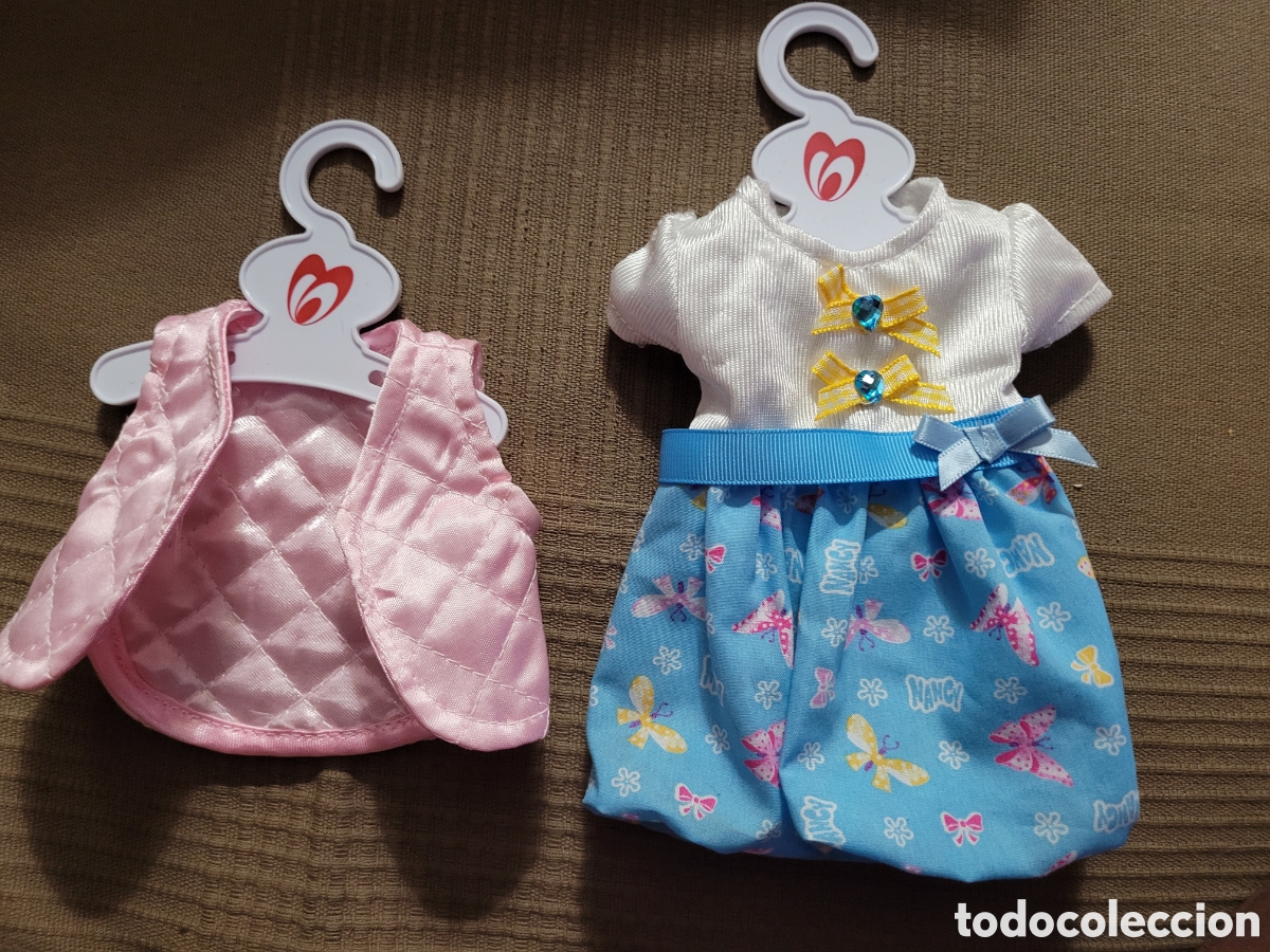 Doll houses: MU&Ntilde;ECA NANCY : VESTIDOS (2)