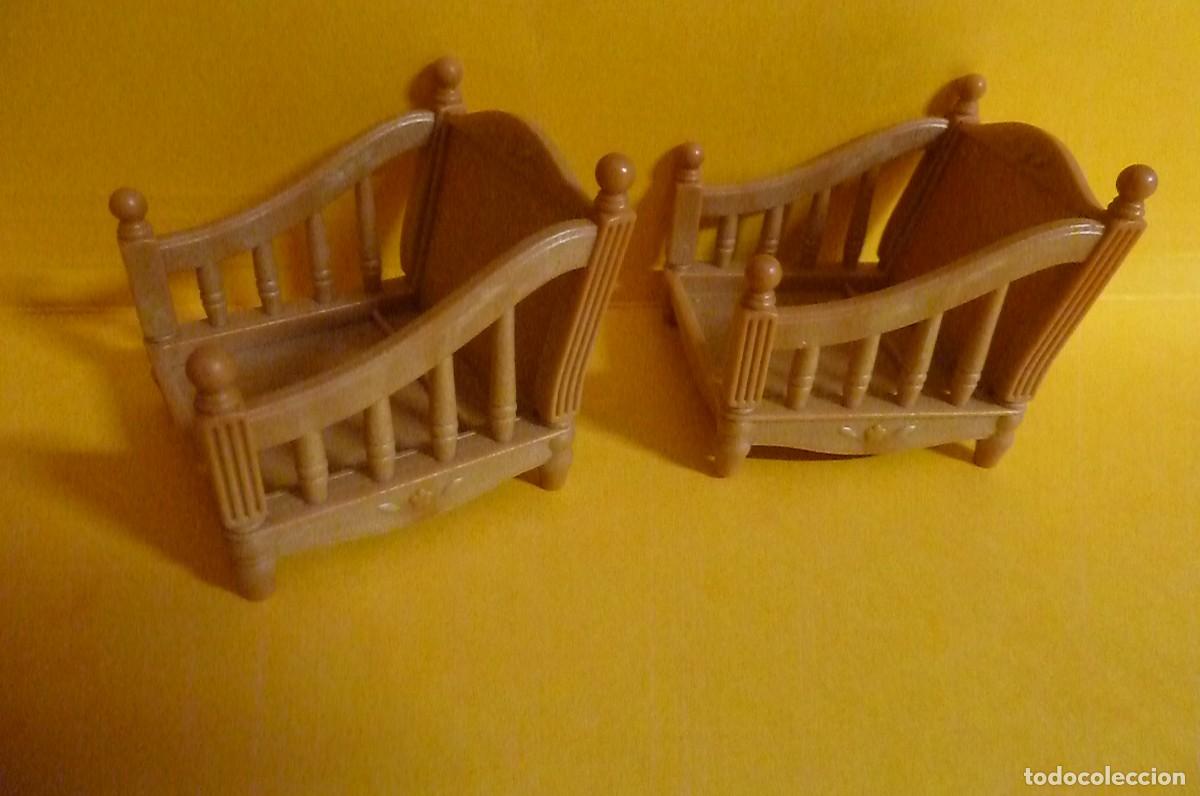 Casas de mu&ntilde;ecas: Sillones casa Sylvanian. Epoch - Foto 3